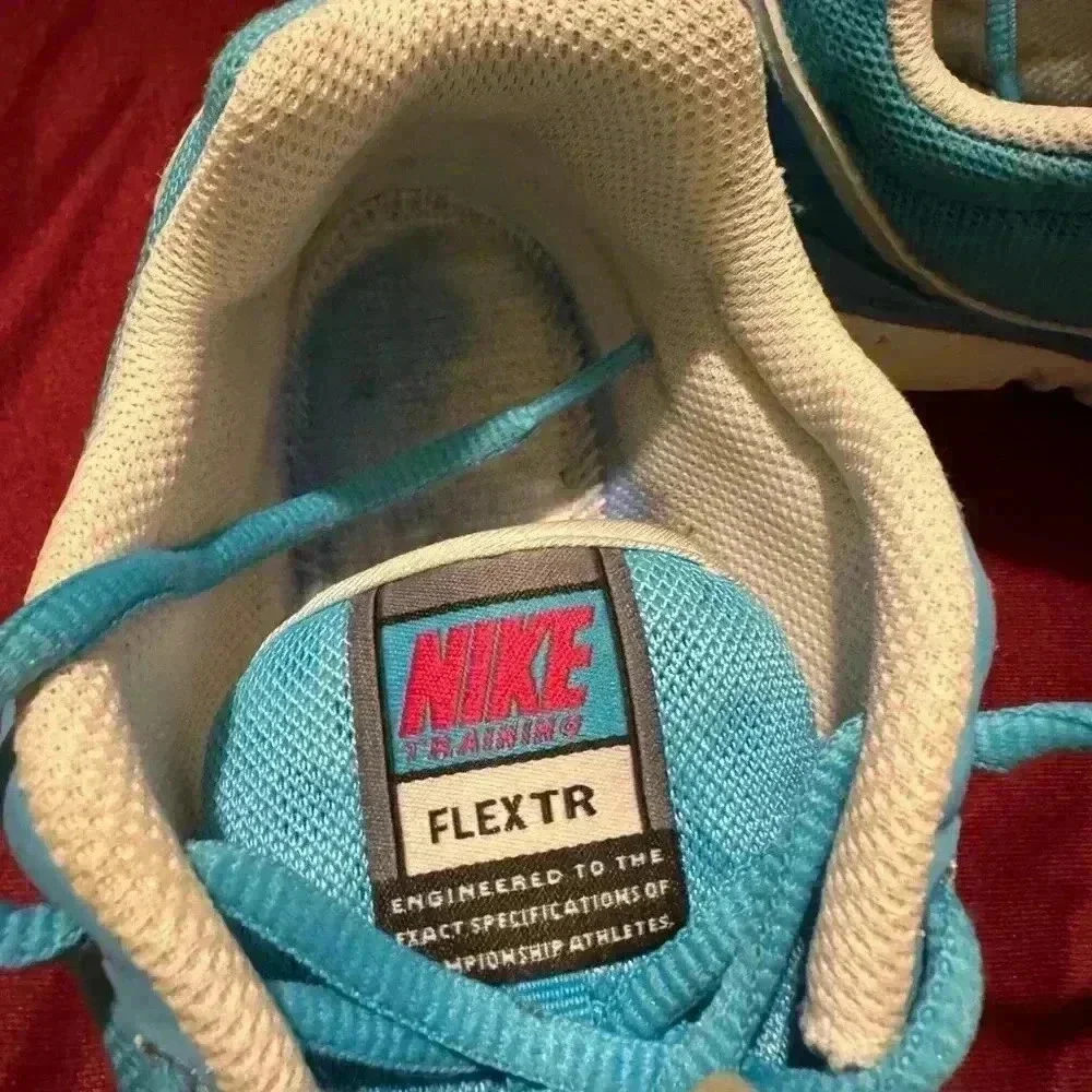 Nike Flex TR Shoes Women’s Size 9